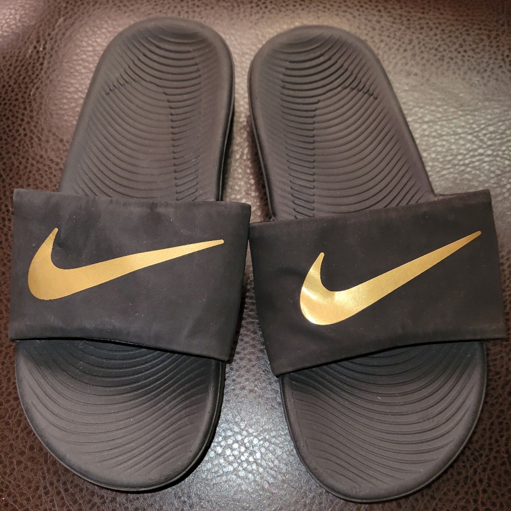 Nike Kawa Kids' Slide Sandals Size 4Y